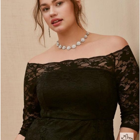 Torrid Black lace dress. Lace stretches to shoulders. Has been altered in back. - Picture 6 of 8